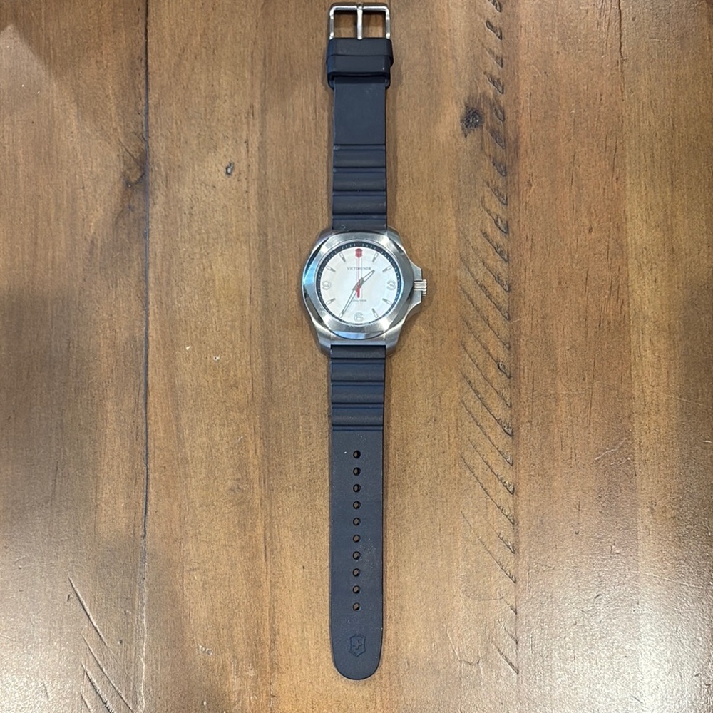 Victorinox Swiss Army INOX V white dial, black rubber strap watch